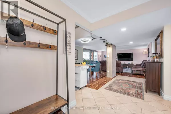 Ottawa, ON K1N9M2,160 George ST #1605