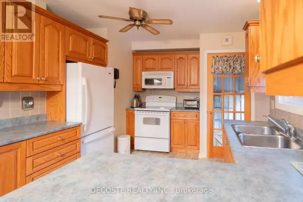 North Glengarry, ON K0C1A0,20676 GLEN ROBERTSON ROAD