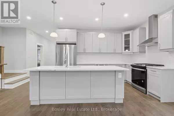 Blue Mountains, ON L9Y0Z3,163 SUGAR MAPLE STREET