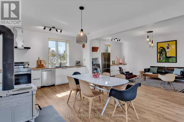 Kawartha Lakes (emily), ON K9V4R5,1916 PIGEON LAKE ROAD