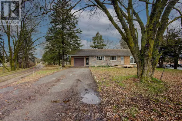 Wellington North (arthur), ON N0G1A0,441 SMITH STREET