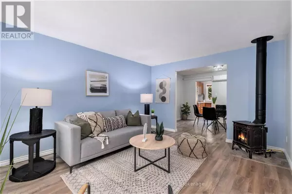 Ottawa, ON K1T1P2,3691 Albion RD #23