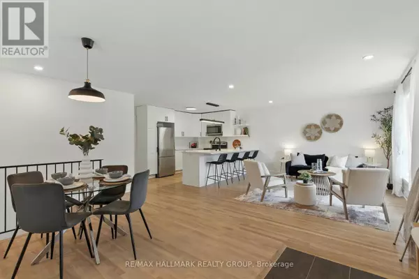 Ottawa, ON K1K2L1,756 CUMMINGS AVENUE