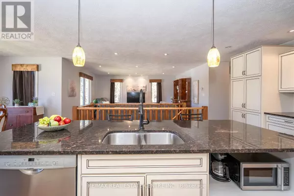 North Huron (wingham), ON N0G2W0,405 Minnie ST #A