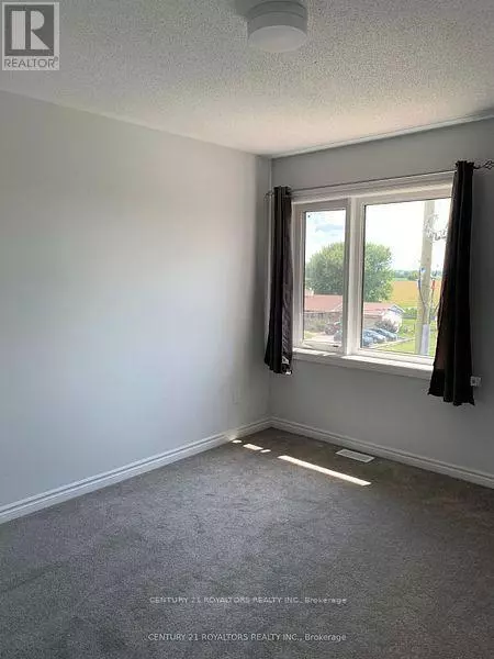 Ottawa, ON K2V0S3,618 LAPLAND