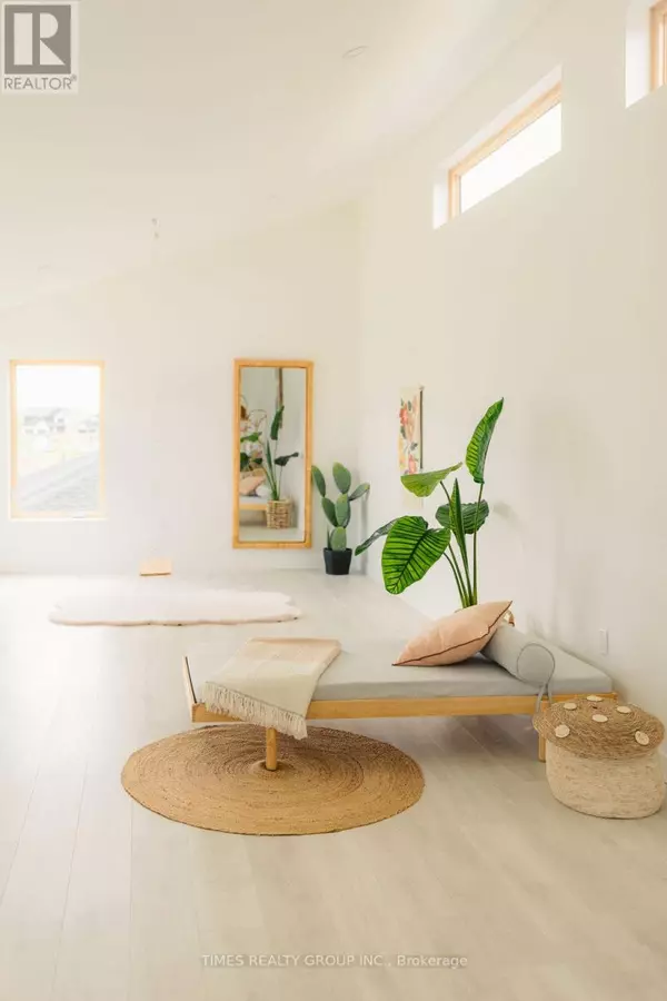 Tillsonburg, ON N4G1L8,24 WILLIAM STREET