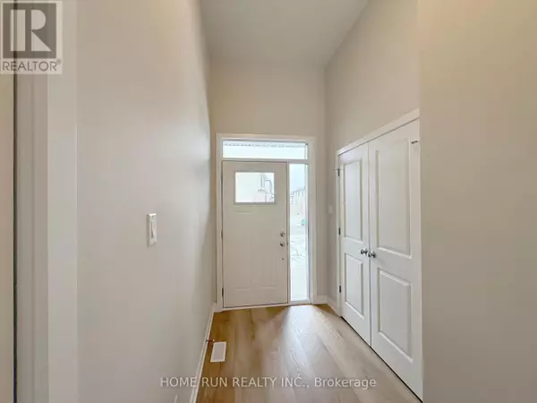 Ottawa, ON K4M0L6,1061 ACOUSTIC WAY