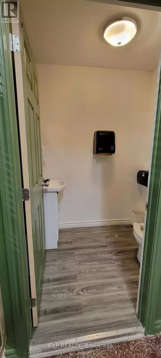 Hawkesbury, ON K0B1P0,1085 LABROSSE STREET