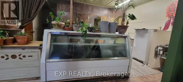 Hawkesbury, ON K0B1P0,1085 LABROSSE STREET