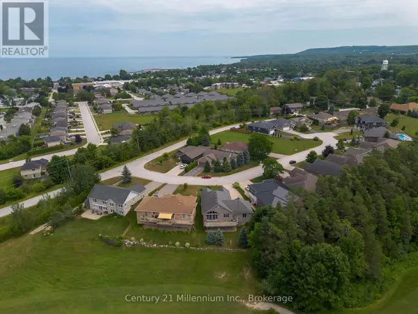 Meaford, ON N4L1Y4,6 GLEN ABBEY COURT