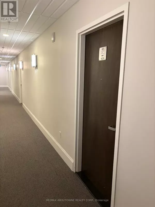 Hamilton (beasley), ON L8N1A8,118 KING ST East #419