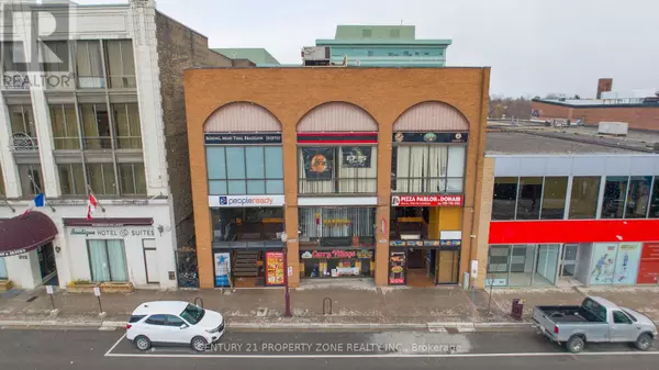 Peterborough (town Ward 3), ON K9J3H2,304-306 George ST North #304-306