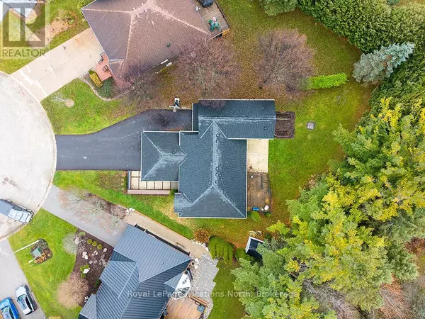 Blue Mountains, ON N0H2P0,9 SHIRLEY COURT