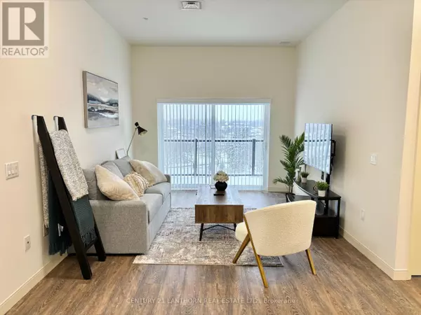 Belleville (belleville Ward), ON K8N2S9,135 Station ST #617