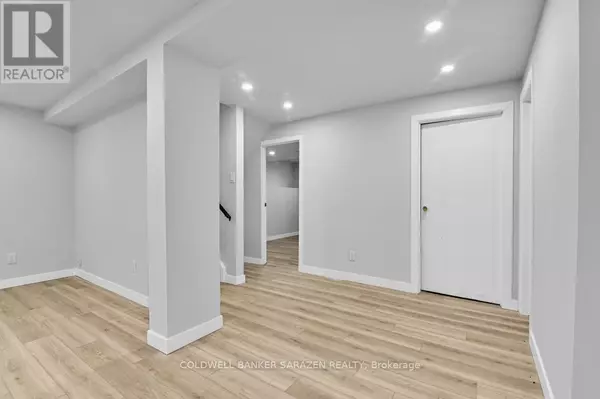 54 GREENBORO CRESCENT, Ottawa, ON K1T1W5