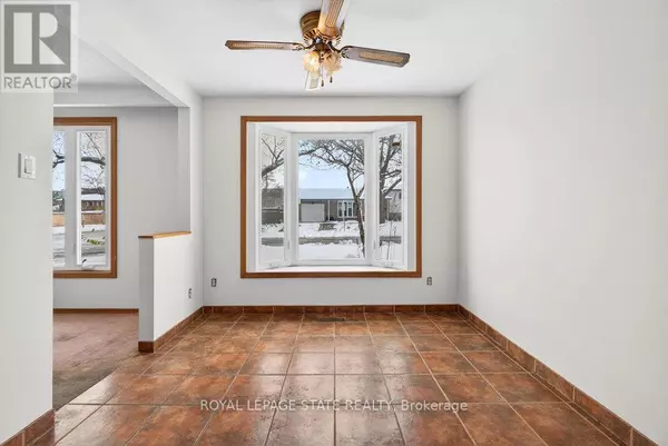 Hamilton (vincent), ON L8K5W2,2 COUNTRY CLUB DRIVE