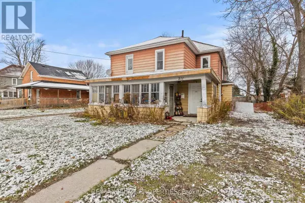 Haldimand (dunnville), ON N1A1P2,211 FOREST STREET W