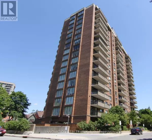 20 Driveway DR #1202, Ottawa, ON K2P1C8