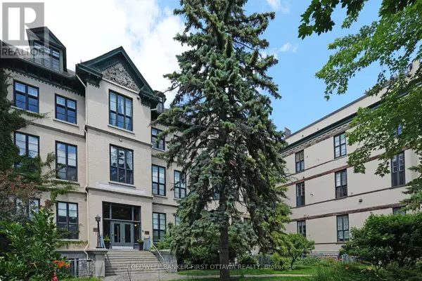 Ottawa, ON K1N6A1,589 Rideau ST #405