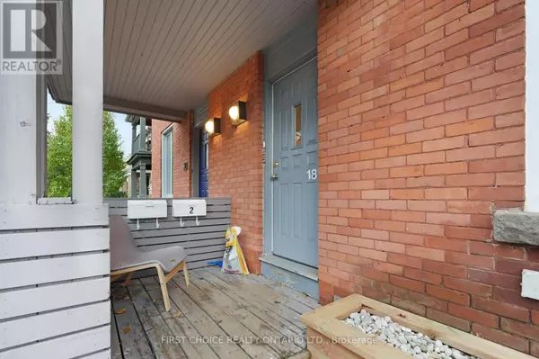 Ottawa, ON K1S3S3,18 RUPERT STREET