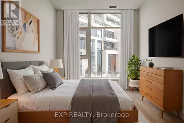 Kitchener, ON N2G0G5,25 Wellingtont ST South #209