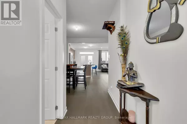 Ottawa, ON K2S3A3,1076 CURRAGLASS WALK