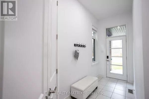 Ottawa, ON K1W0R8,6487 RENAUD ROAD