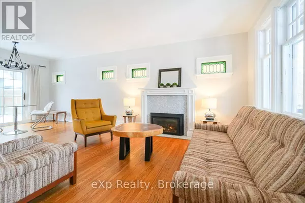 Owen Sound, ON N4K4W4,1144 4TH AVENUE W