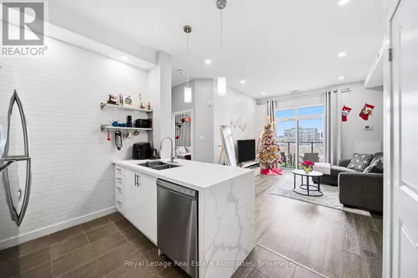 Hamilton (stoney Creek), ON L8E0K3,125 Shoreview PL #616