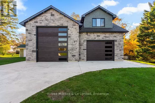 Saugeen Shores, ON N0H2L0,72 VICTORIA STREET S