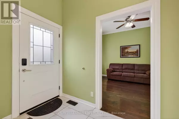 London East (east K), ON N6B1B4,228 SOUTH STREET