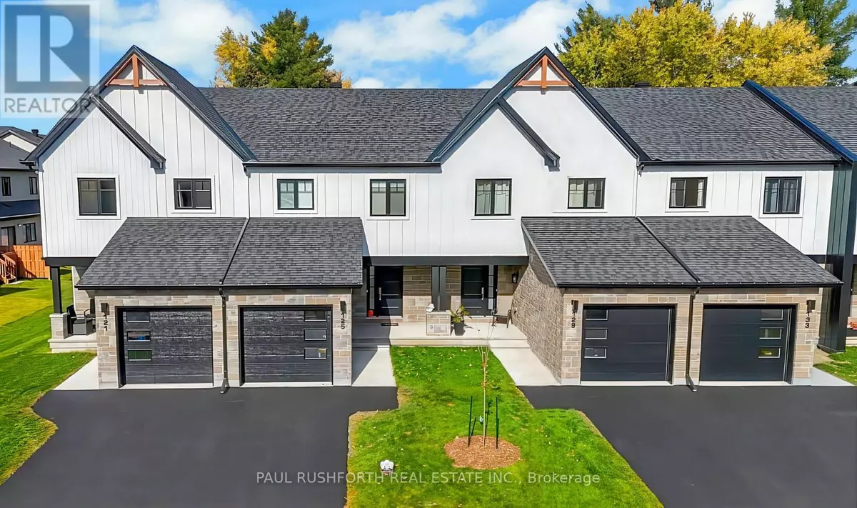 Russell, ON K4R0A1,233 PEACOCK DRIVE