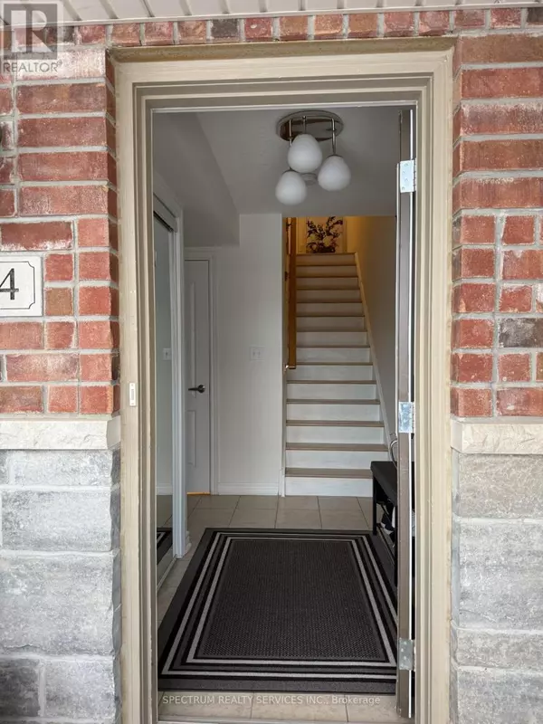 Hamilton (waterdown), ON L8B0T1,154 TRUEDELL CIRCLE