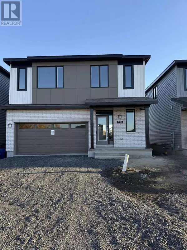 Ottawa, ON K1W0S8,526 REFLECTION STREET