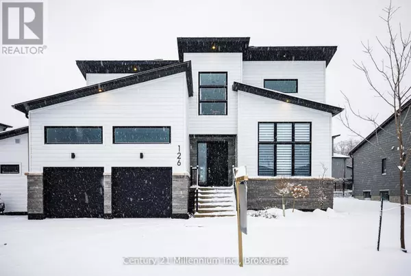 126 TEKIAH ROAD, Blue Mountains, ON N0H1J0