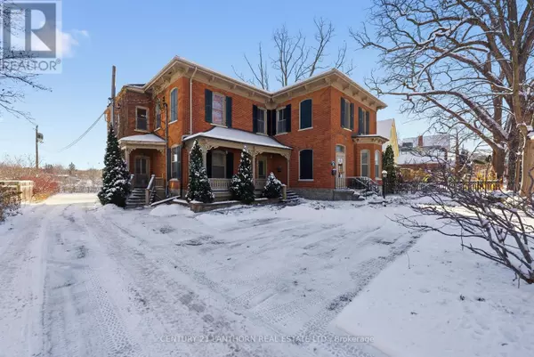 Prince Edward County (picton Ward), ON K0K2T0,340 MAIN STREET