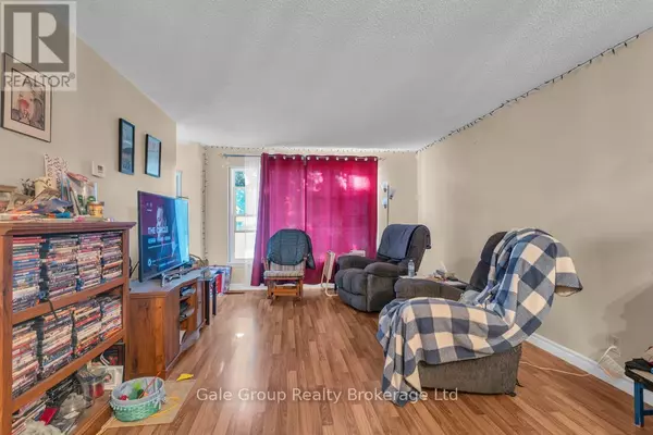 Woodstock (woodstock - South), ON N4S8B3,61 TENNYSON STREET