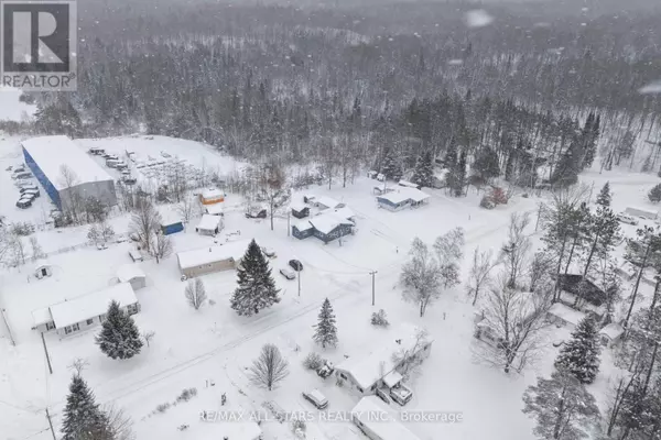 Minden Hills (lutterworth), ON K0M2K0,1088 LUTTERWORTH PINES ROAD