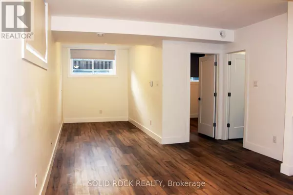 Ottawa, ON K2B5R6,846 Alpine AVE #1