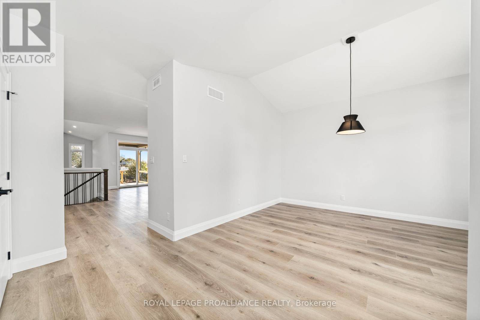 Brighton, ON K0K1H0,3 CLAYTON JOHN AVENUE
