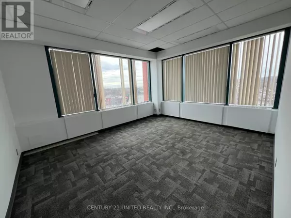 Peterborough (town Ward 3), ON K9J2R8,185 King ST #502