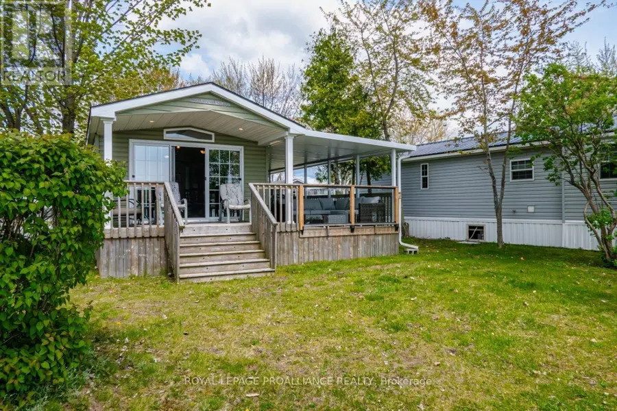 486 CTY RD18-101CHERRY BEACH LANE, Prince Edward County (athol), ON K0K1P0