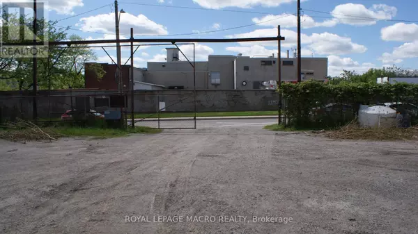 Hamilton (north End), ON L8L0B5,65 BRANT STREET