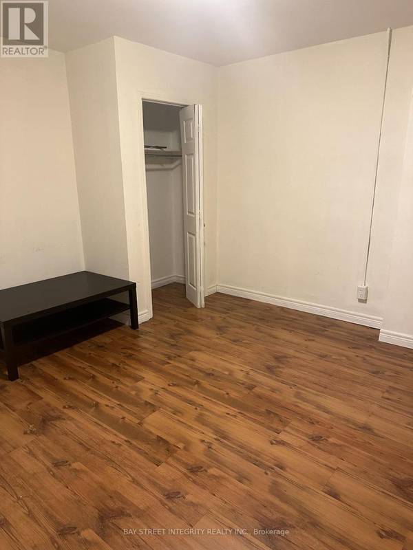 Brantford, ON N3T2G5,88 Colborne ST #Unit 1