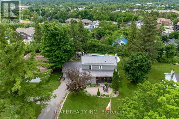 77 BOND STREET E, Kawartha Lakes (fenelon Falls), ON K0M1N0