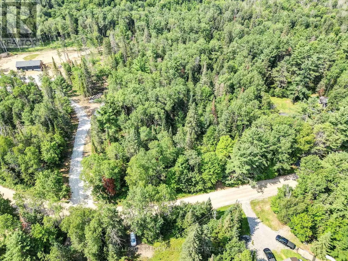 Hastings Highlands (herschel Ward), ON K0L1C0,272 GLORY ROAD