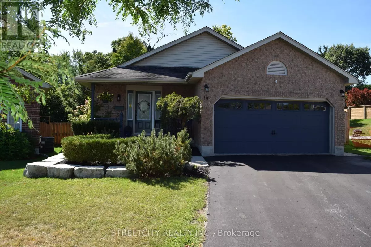 London, ON N6H5S3,19 BRIMLEY COURT