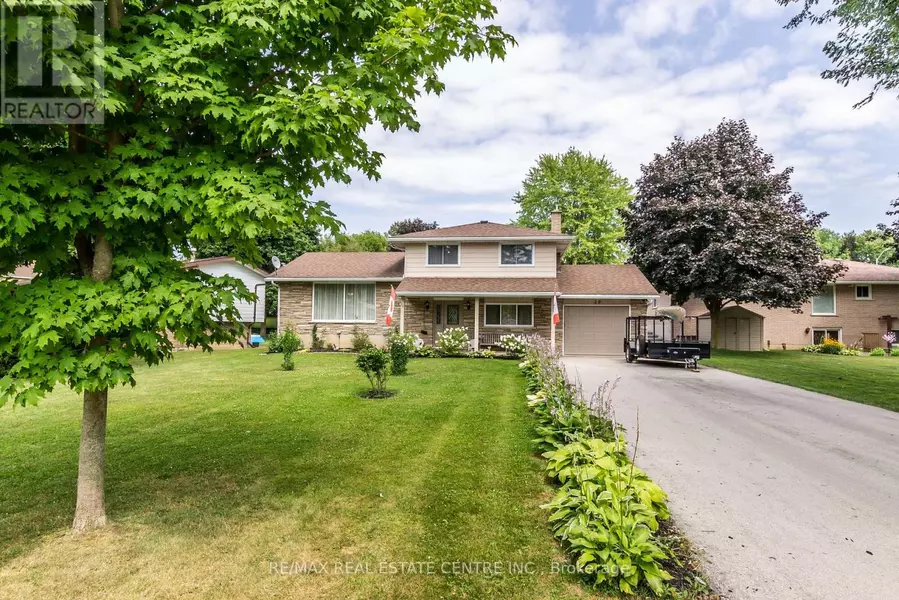 20 RIDOUT STREET, Brockton, ON N0G2V0