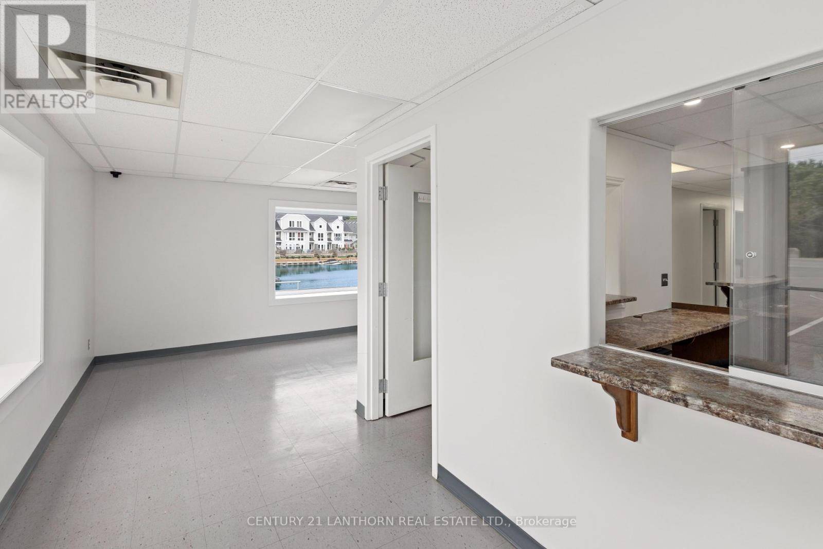 Prince Edward County (picton), ON K0K2T0,6 - 35 Bridge ST #Suite 6
