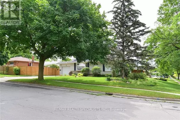 Guelph (onward Willow), ON N1H6E5,60 KENWOOD CRESCENT